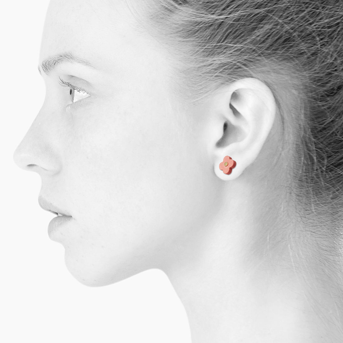 AURA studs · CORAL/GOLD 